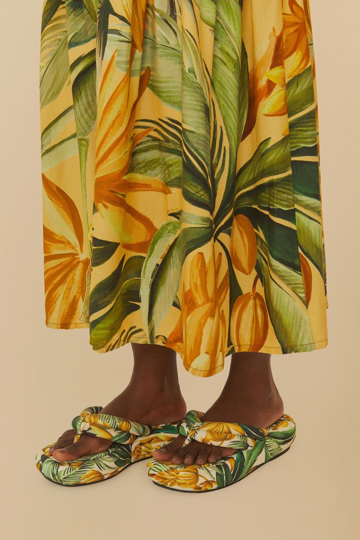 Chanclas con Plataforma Plana y Estampado Katita